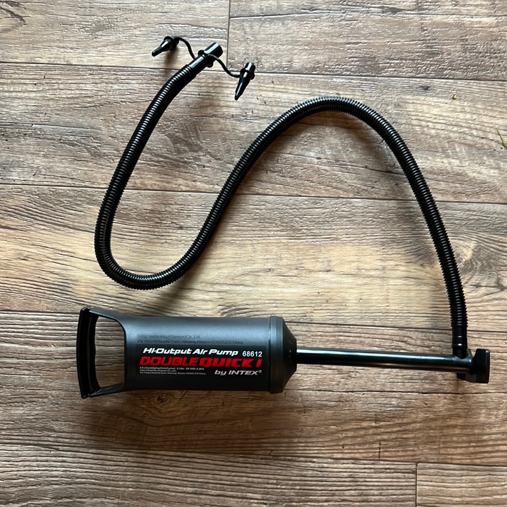 Hi-Output Air Pump Hand Pump NWOT
